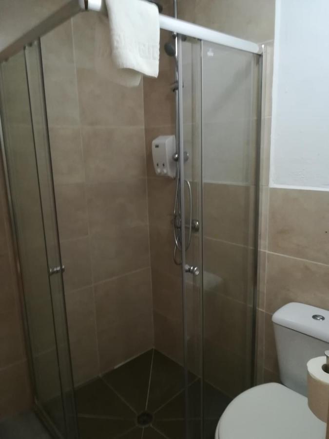Hostal The Monkey Room Marbella Exterior foto