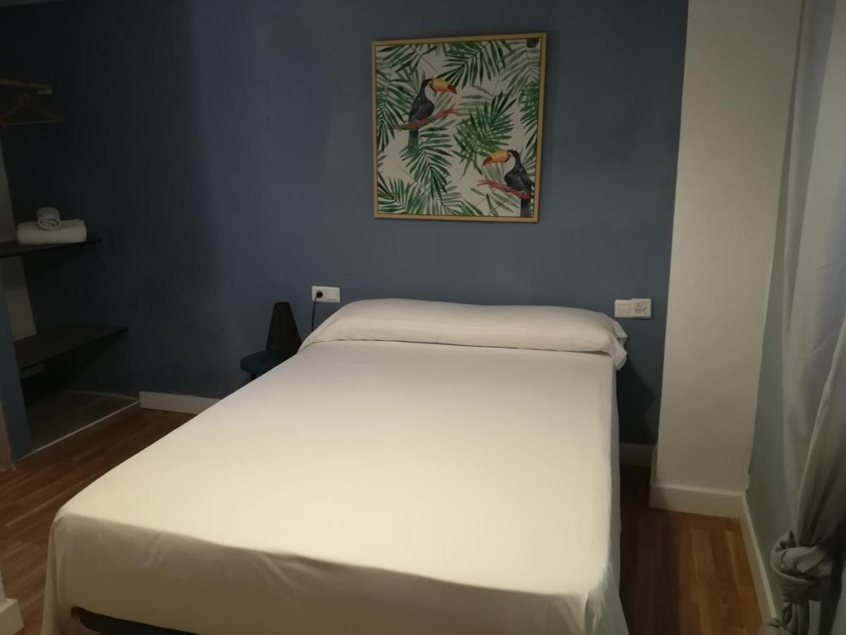 Hostal The Monkey Room Marbella Exterior foto