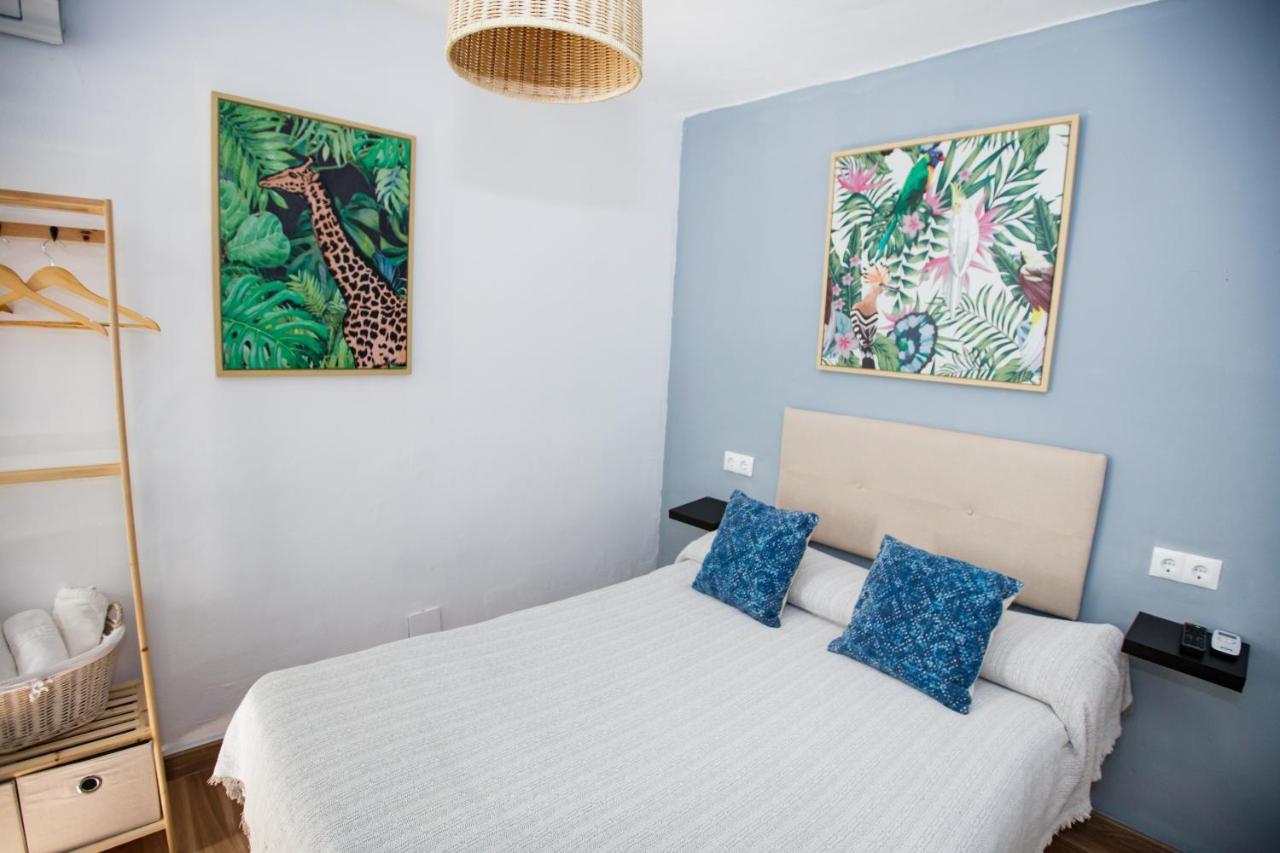 Hostal The Monkey Room Marbella Exterior foto