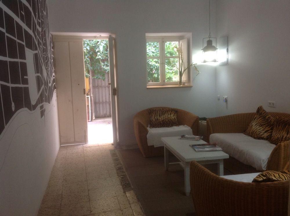 Hostal The Monkey Room Marbella Exterior foto
